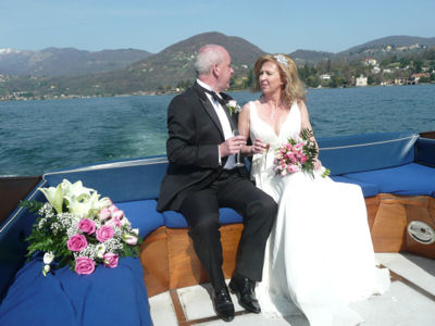 Jackie and Ken's champagne boat trip