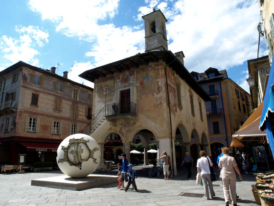 Pomodoro sculpture in the main square of Orta San Giulio - Summer 2008