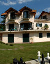 Ciao Italia! in Villa Gelsomina - great 2 bedroom apartment, very handy for pool, living room opens out onto great patio