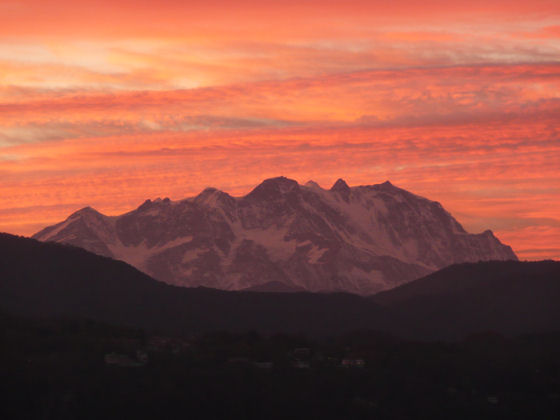 Sunset behind Monte Rosa - talen from Villa Gelsomina, October 2007 