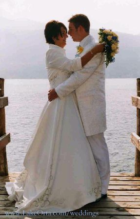 Click for Emma and Jamie's wedding